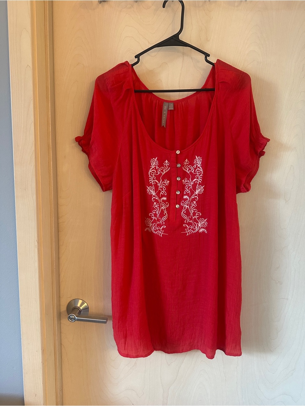 Brina & Em 1x Red Embroidered Shirt Sleeve Gauzy Boho Top Women’s